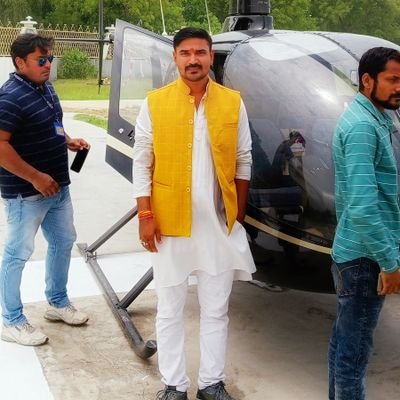 रोशन सिंह राजपूत (गोरखपुर) उत्तर प्रदेश  .
छात्र नेता गोरखपुर विश्वविद्यालय 
बीजेपी नेता 
भारतीय अटल सेवा
युवा मोर्चा प्रदेश अध्यक्ष