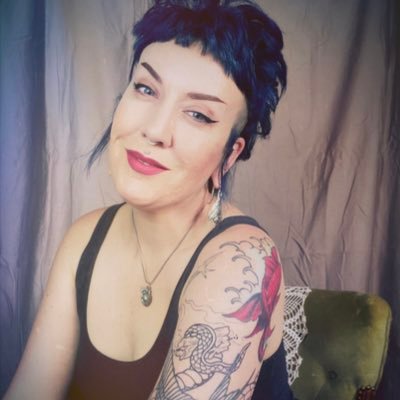 Future Sex Therapist and Intimacy Coordinator, ABQ 🏳️🌈 Enby CNM