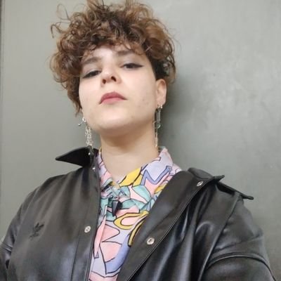 Kat_bva's profile picture. Cocinera, amante del arte visual y la música.