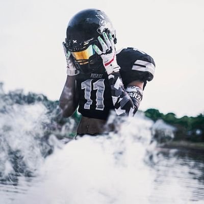 Rising young athlete, who is destined for greatness!! CO/23 /ATH/ 4.42 40 /3.33 GPA     https://t.co/frjA7mCzrk