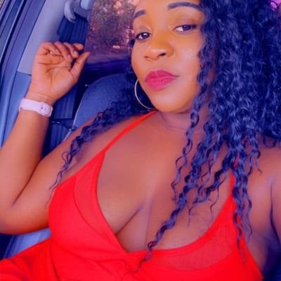 🇦🇬Your favorite English Teacher😀I am living in a material world 💄👜👠💝 and I am a Wife Material kinda Girl💍 BSc in Marketing 📚