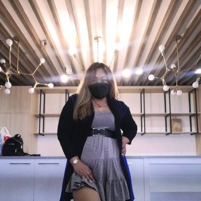 jhoenuh's profile picture. Sunshine mixed with little hurricane♍️💋🌞mother to three adorable bambies(yes 3!) 😂🖤🌻🌻🌻 Sapiosexual.