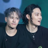 jade ◡̈ 🍓👷🏻‍♀️ (@wjelitism) Twitter profile photo