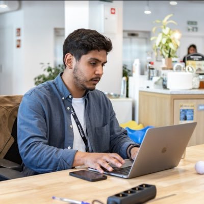 AngelRivilllo's profile picture. Artista