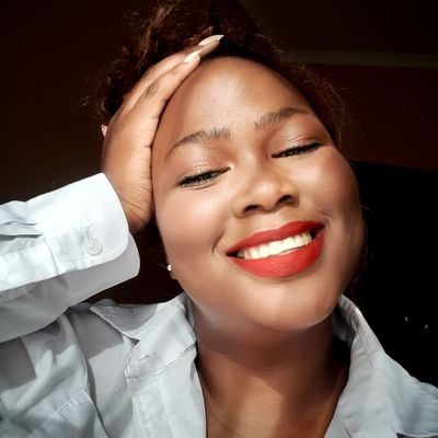 kabothato's profile picture. 😞