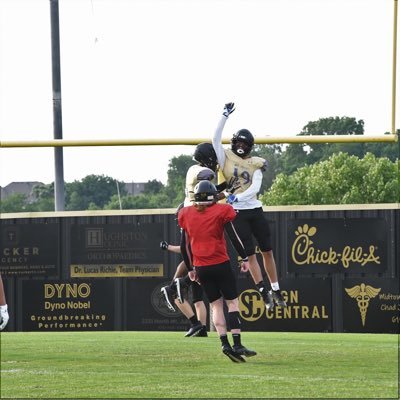 MJHS football, basketball, | 6’3 | | wr | | 170 | | 3.441 gpa | | co 2023 | NPA