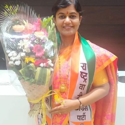 vishu6399's profile picture. सामाजिक कार्यकर्ता, राजकारणी-कामगार सेल अध्यक्ष Ncp, महाराष्ट्रातील महिला टॅक्सी सेवा सुरू करणारी १ली-स्त्री, रोखठोक, परखड, तत्वाने  वागणारी, संघर्षातून घडलेली