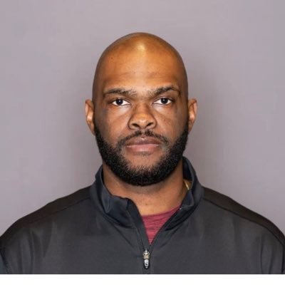 Official Twitter Page of Travelle Wharton retired 10 year NFL Vet. Gamecock 4 life, & FAMILY MAN!