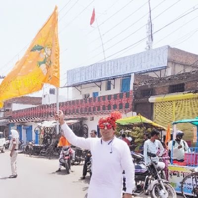 बेटा ये जो तुम लोग हमें मिटाने का सपना देख रहे हो 
ये सपना 
तुम्हारे बाप दादा भी देखते देखते मर गए
🚩|| जय श्री राम  ||🚩 RSS