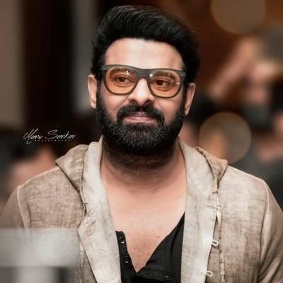 ajayachamsetty's profile picture. edicted to my God 'PRABHAS '🙏🙏🙏✊✊✊