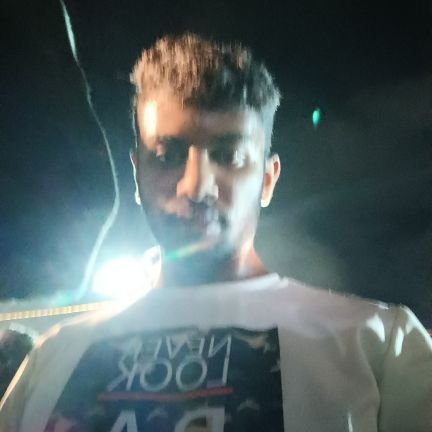 karthipalanisa8's profile picture. take me for a weirdo