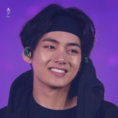 livsickgirls's profile picture. taelivia • taypink