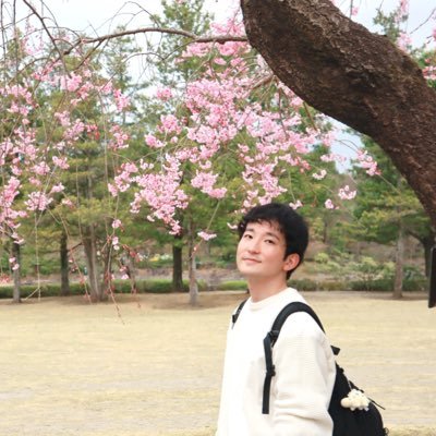 株式会社アクロスエンタテインメント準預り所属 読み方は「もと」です。男です。 ピンク好きの低音です。フィギュアと家電量販店が好きです。 よろしくお願い致しますm(_ _)m