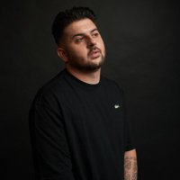 Alex (@alexpresents) 's Twitter Profile