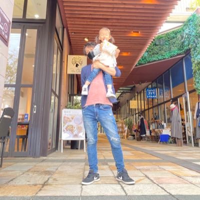 ほぼvape専用アカウントです/時々関係ない事呟きます/子供もいるのでゆる〜く楽しんで行こうと思います!皆さまよろしくお願いします😋
