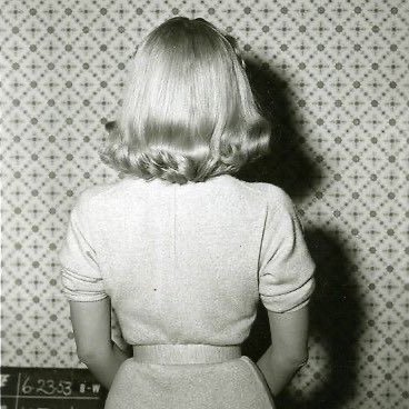 JayleneSuarez's profile picture. she/her • 23 • cr: