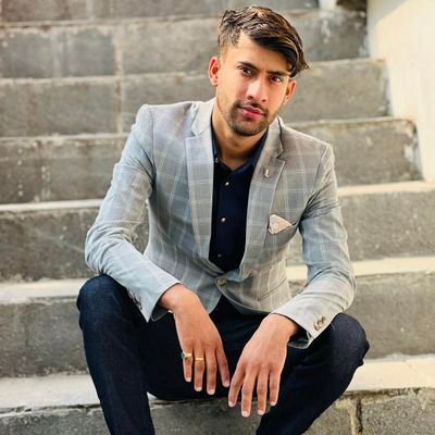 Girirajtimalsi1's profile picture. Don’t play with me! Because I know I can play better than you.