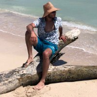 looking for some beefcake (@58212ccsmorbo) 's Twitter Profile
