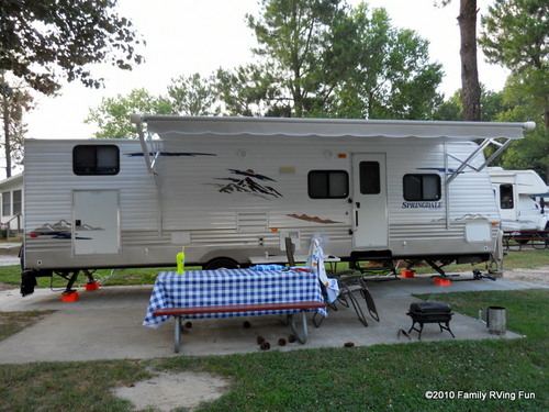 A family that enjoys camping and RVing, sharing our experiences and having fun. Visit our Facebook page! http://t.co/HruTlEfdbd