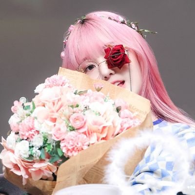 LindsJywon's profile picture. heyyoooo