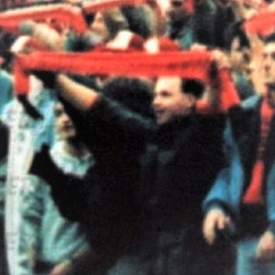 ultrasinside1's profile picture. Ho fatto molti km, ho superato molti ostacoli, con il diavolo in fondo al cuor...
Profilo monotematico 🔴⚫️
Sempre e solo per la MAGLIA.
foto Samp-MILAN 1986-87