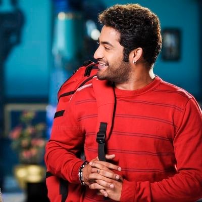 SudhakarNTRFan's profile picture. Die Hard fan of @tarak9999 #SrNTR 🙏❤️ ; @msdhoni @ramsayz @MsKajalAggarwal ❣️
@anupamahere🤗 

#Devara 💥⚔️ #NTRNeel 💣🌋