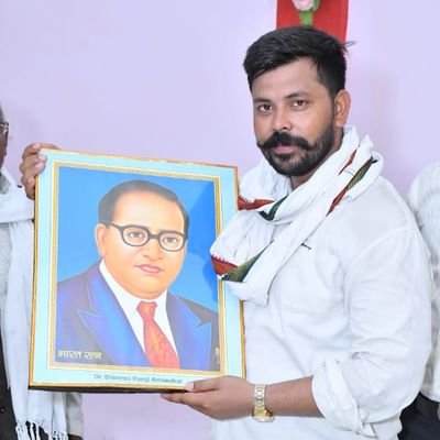 #Ambedkarite  #social_worker #social_activist 
                मण्डल अध्यक्ष भीम आर्मी