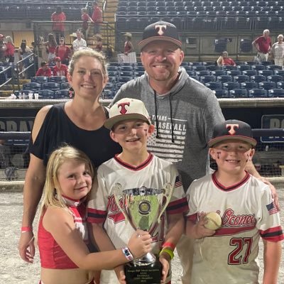 North Oconee Titans ⚾️. Father of 3 adorable kids. Rapsdo hitting/pitching certified. 2022 & 2023 STATE CHAMPIONS.