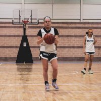 Ava Comer (@avacomer_) 's Twitter Profile