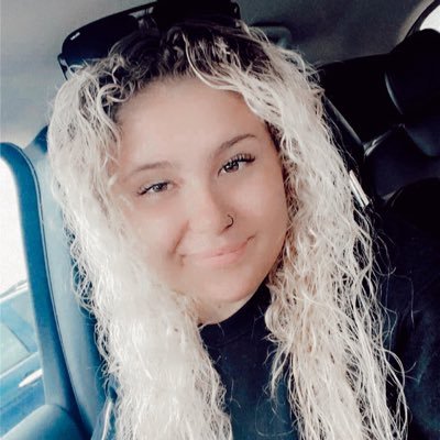 taegenoriana's profile picture. momma tried