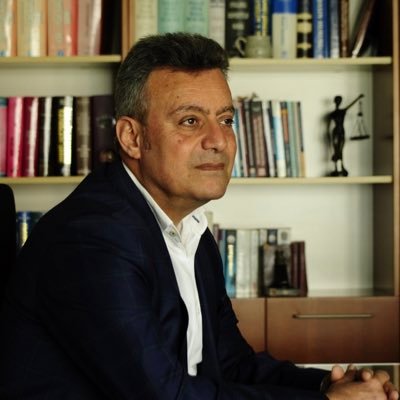 Tesadüf Özlem Demir