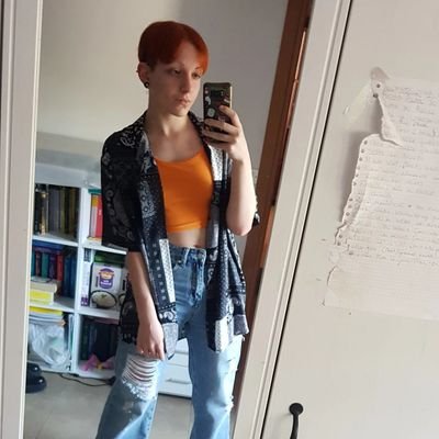 PwoperFishPilot's profile picture. 🌈👽⑂
Weird infj 4w5
 |🐚..🐁...|✒💬|
「'm like a Super-Locrian scale」