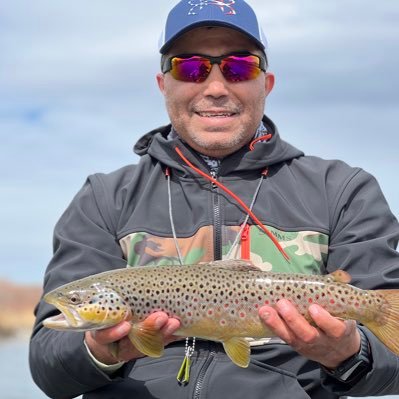 love Fly Fishing! ALWAYS FOR THE UNDERDOG! Love helping people,never know when we might need help ourselves! Big DENVER BRONCO. NUGGETS ,AVs Fan! Put God first.