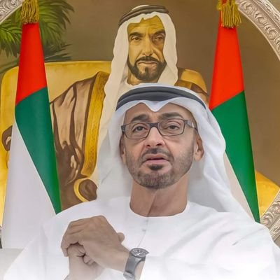 احب الامارات لانها وطن للأمن والأمان ولأنها الوطن الوحيد الذي لا يعرف المستحيل ولان حكامها يحبون شعبها ومن يقطن ارضها
ادام الله عزك يا امارات الخير.
🇦🇪UAE