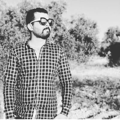 ❤️
❤️JUST
-
-مهندس مساحة مختص في مجال الأراضي