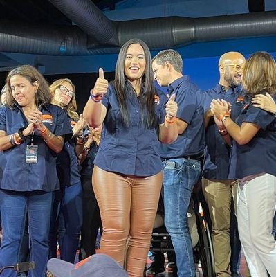 Fundadora y 2da Vicepresidenta del partido Movimiento Otro Camino