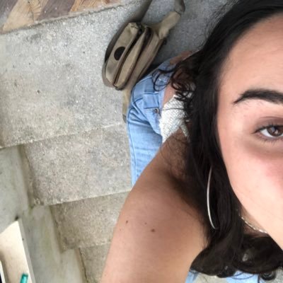 garazi55383846's profile picture. te iba a pedir que te quedaras, pero eso no se pide