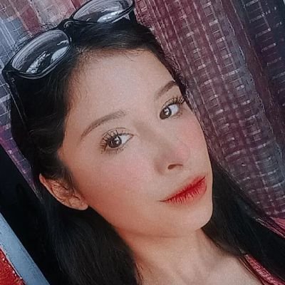 LupitaValdiviaP's profile picture. ❤️𝓚𝓪𝓻𝓲𝓶𝓮, 𝓤𝓻𝓲𝓮𝓼 𝔂 𝓛𝓾𝓹𝓲𝓽𝓪👨👩👧