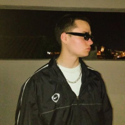 2mas1belino's profile picture. ig: 2mas1belino //
written and directed by Quentin Tarantino