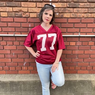 Amanda_Carrasco's profile picture. Global Social Justice Activist, Speaker, Author, Surfer