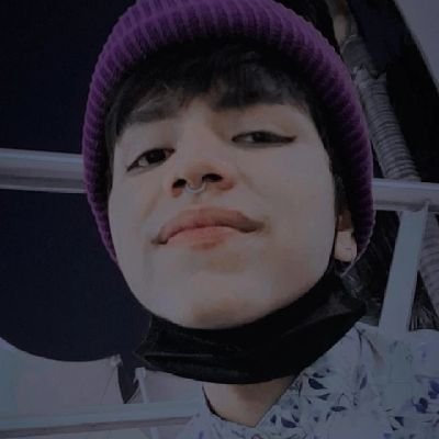 SVrsgg's profile picture. un joven enamorado