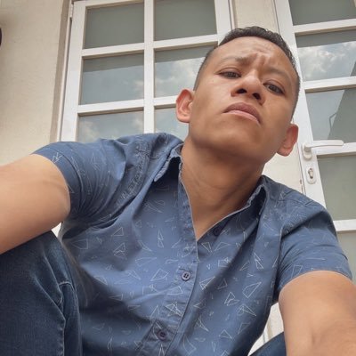 i_tonio's profile picture. Enchiladas o Chilaquiles #VERDES no se hable mas !