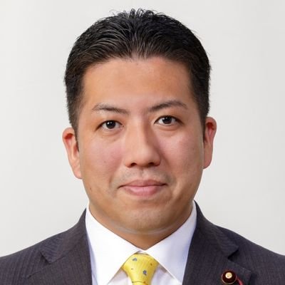 2019年江戸川区議会議員初当選❗
2023年江戸川区議会議員選挙惜敗
今後も皆様の声をしっかり行政へ届けてまいります。

1983年7月 小岩で生まれ育つ
江戸川双葉幼稚園
上小岩第二小学校
日本大学第一中学・高等学校
日本大学商学部会計学科 卒業

歴任
福祉健康委員会副委員長
建設委員会副委員長 など