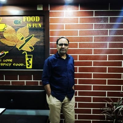 sheikhkhurshid's profile picture. Entrepreneur.