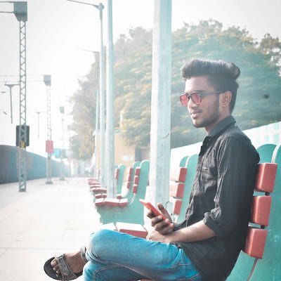 VishnuNeerla's profile picture. 