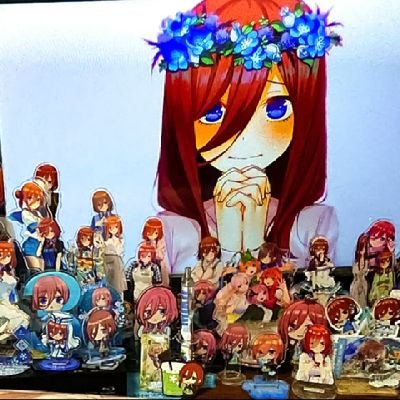 とある岡崎の大学に通っていた五等分の花嫁、ごちうさ、スロウスタート、バンドリ、ばっどがーる、リリスパ…。次々とアニメにハマる廃人でもあり、鉄道好きな変な奴。P.S 涼風涼可愛過ぎ。