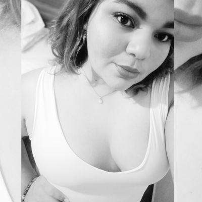 Mexicana 🇲🇽
Amo los idiomas 😍
#español #francés #inglés
✨ I N V I C T A ✨