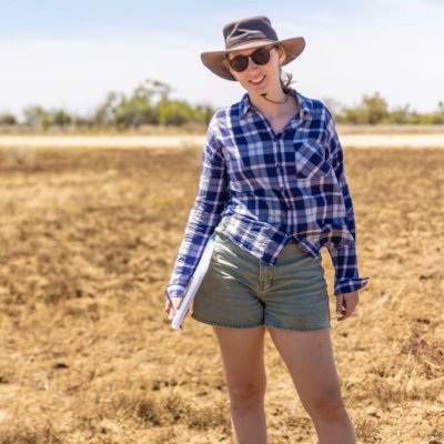 Fully fledged Dr. | she/her | @Griffith_ENV @GriffithARI | Wetland Ecologist | Coastal Freshwater Wetlands | Climate Change and Conservation #WomeninSTEM 🇦🇺