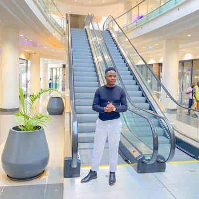 mukisa_the's profile picture. 🦉🏀⛹🏾‍♂️⛹🏾‍♂️game time xter