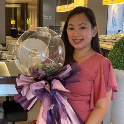 itsmemaunavarro's profile picture. Perpetually in a Limbo 🔁